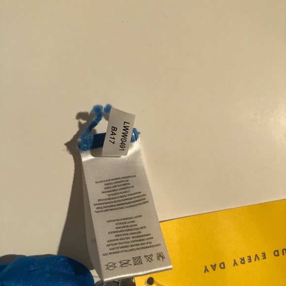 Lole. Blue Jay swimsuit looking glass - Picture 9 of 10